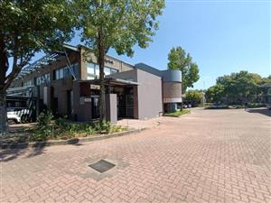 Randjespark Office Space To Let — 385m²