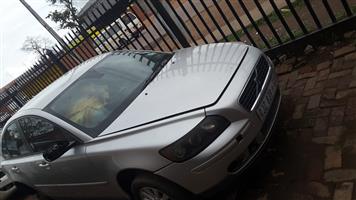Volvo S40 T5 2005 Stripping for Spares 