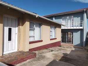 House For Sale in Kwamagxaki