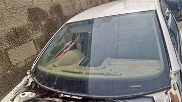 Vw golf 5 tdi front windscreen