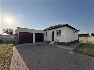 3-Bedroom, 2-Bathroom Home in Secure Estate with 24-Hour Guarded Access