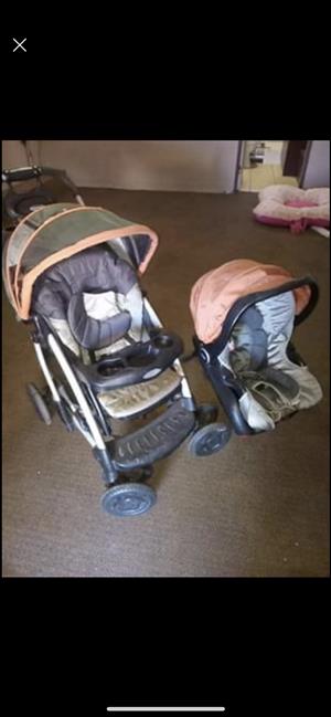 Graco travel deluxe system for sale  Parys