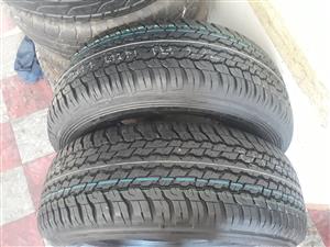 17 Toyota mags (Darka) with Dunlop tyres 