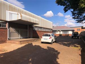 EDWARD STREET: FREE STANDING FACTORY / WAREHOUSE AND OFFICES FOR SALE IN HENNOPS PARK, CENTURION! 