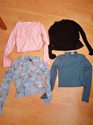 Sweaters cropped small x 4 all 