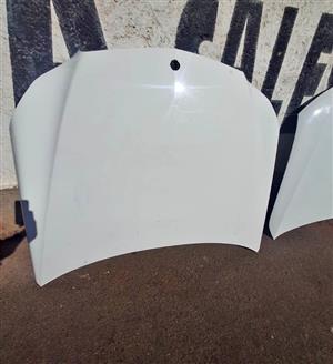 Mercedes Benz W212 facelift bonnet