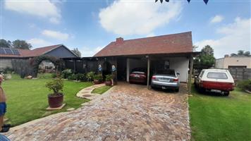 Prime Investment Opportunity in Rhodesfield – Space, Income & Potential!