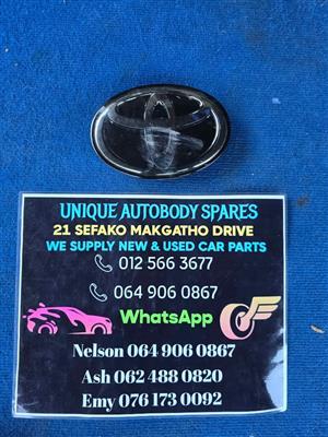 Toyota Land Cruiser Main Badge