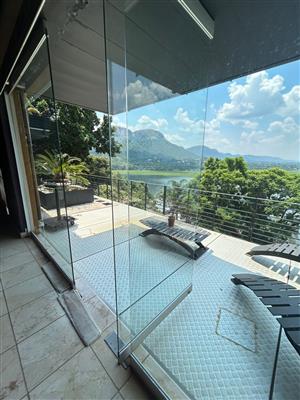 Comfort and relaxation in one exceptional package situated in a gated community in Kosmos