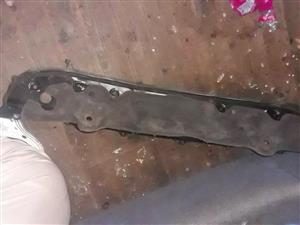 Ranger T6/T7 windscreen wiper motor metal weather cowling/seal