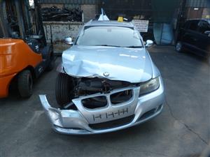 BMW 320i E90 2.0 Petrol Manual N46N Blue - 2011 SPARESBOYZ STRIPPING FOR SPARES