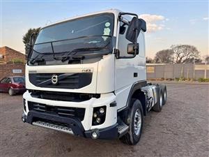 2011 VOLVO FMX 440