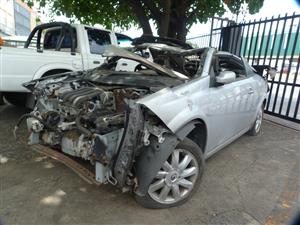 Renault Megane II 1.6 Petrol Manual K4M Silver - 2008 SPARESBOYZ STRIPPING