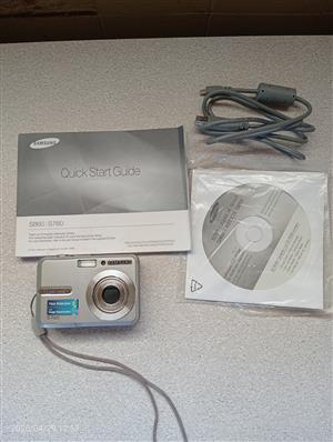 Samsung s760 digal camera 7.2 megapixels 