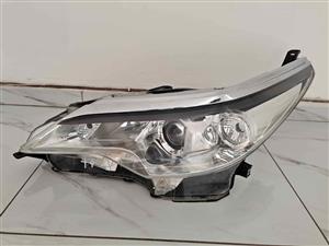 Toyota Fortuner headlight left side 2016