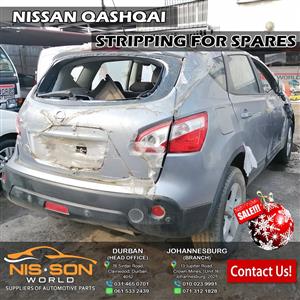 NISSAN QASHQAI STRIPPING