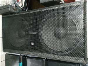 Dixon 18 inch dual bass bin 