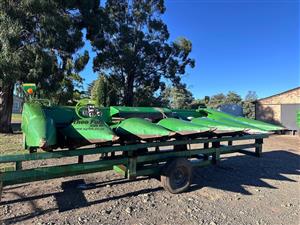 John Deere 694