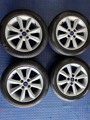 16 INCH FORD FIESTA ORIGINAL RIMS+TYRES PRE-OWNED