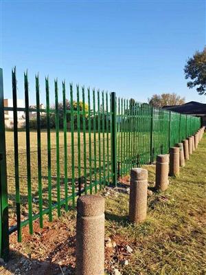 Selling palisade, sliding gates