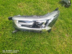 TOYOTA GD6 XENON HEADLIGHT