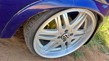 185/35/17 mags n tyres
