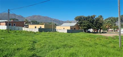 Vacant Land Residential For Sale in Sir Lowrys Pass
