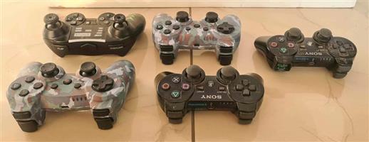 Game Control's not tested selling as is self Collection only Montana Park first come first serve