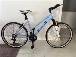 Avalanche Diva Bicycle