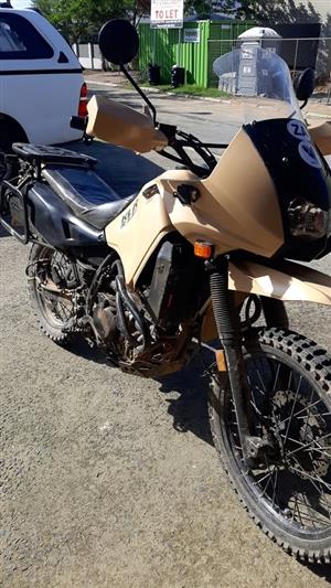 Kawasaki klr  650 Relayable, light weight, Fuel effcient saver,part easy availab