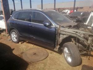 Porche cayenne stripping for spears