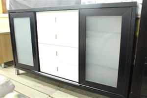BLACK SIDEBOARD(S066133D)