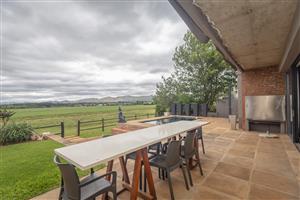 Modern Designer Home Boasting Exceptional Views and Lifestyle Comfort