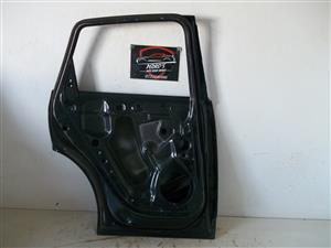 Audi Q3 12-18 left rear door 