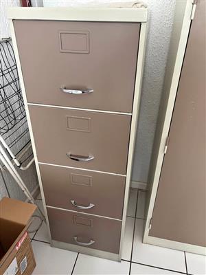 4 Drawer Filing Cabinet. No lock. Seapoint