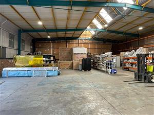 HIGHWAY BUSINESS PARK: STAND ALONE LARGE WAREHOUSE / DISTRIBUTION CENTRE TO LET IN CENTURION WITH MAGNIFICENT N1 HIGHWAY VISS