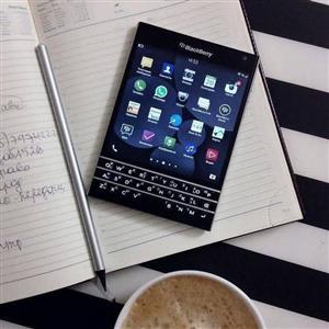 BLACKBERRY PASSPORT 32GB