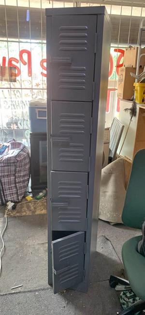 Steel cabinet locker  280 Steve Biko road  Gezina  PTA 