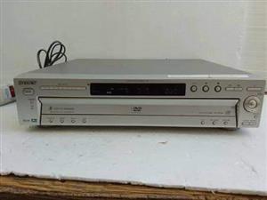 BEAUTIFUL SONY 5 DISC CD/DVD PLAYER