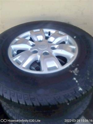 Ford ranger 16 inch with used tyre 