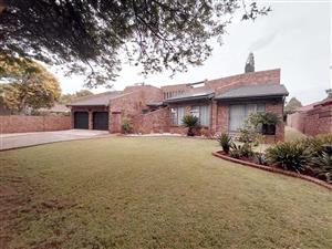 House For Sale in Edleen