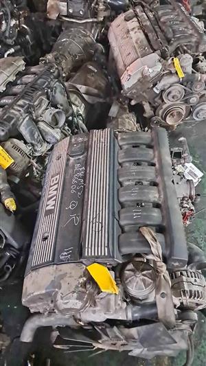 Complete imported BMW R36 M52B28 single vanos engine for sale