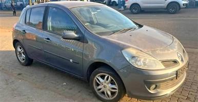 Renault Clio 3 Stripping For Parts!!!