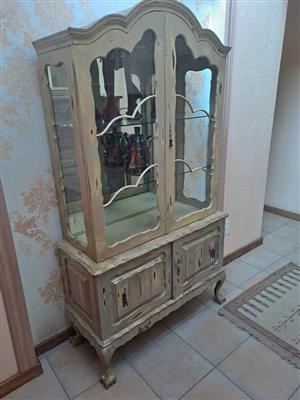 Display Cabinet/Showcase