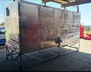 Commercial 5 Ton Ice machine 