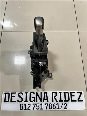 LEXUS NX200T GEAR SHIFTER ASSEMBLY AVAILABLE.