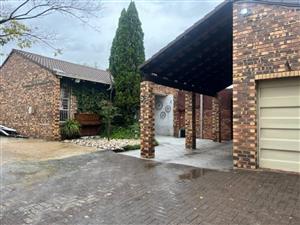 House For Sale in Evander