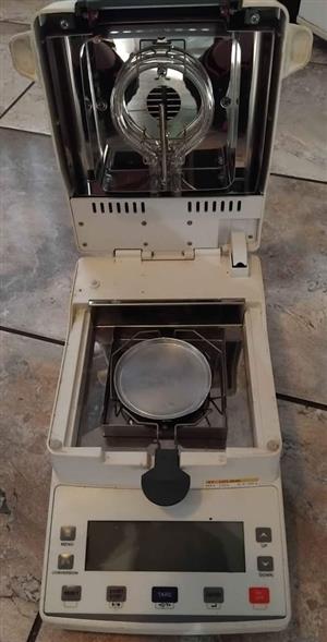 Halogen Moisture Analyzer XY-105MW