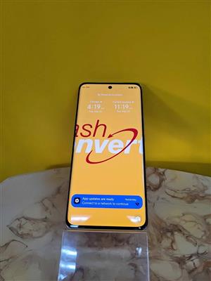 HONOR smartphone, model ALI-NX1.