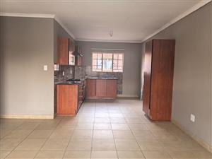 Elegant three bedroom apartment in a prime location.